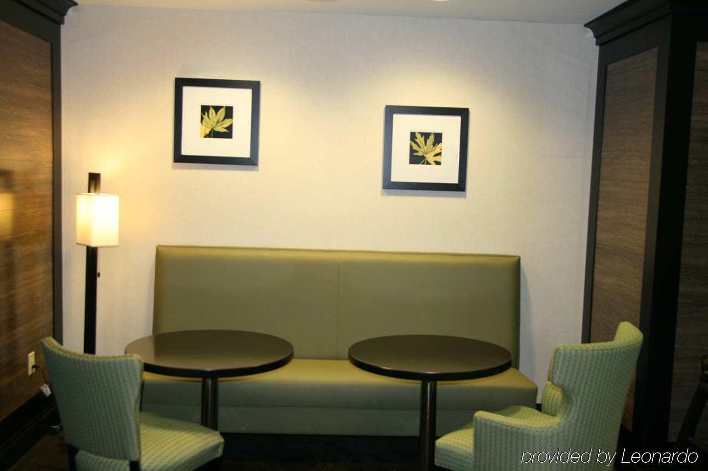 Hampton Inn & Suites קרופורדסוויל מסעדה תמונה